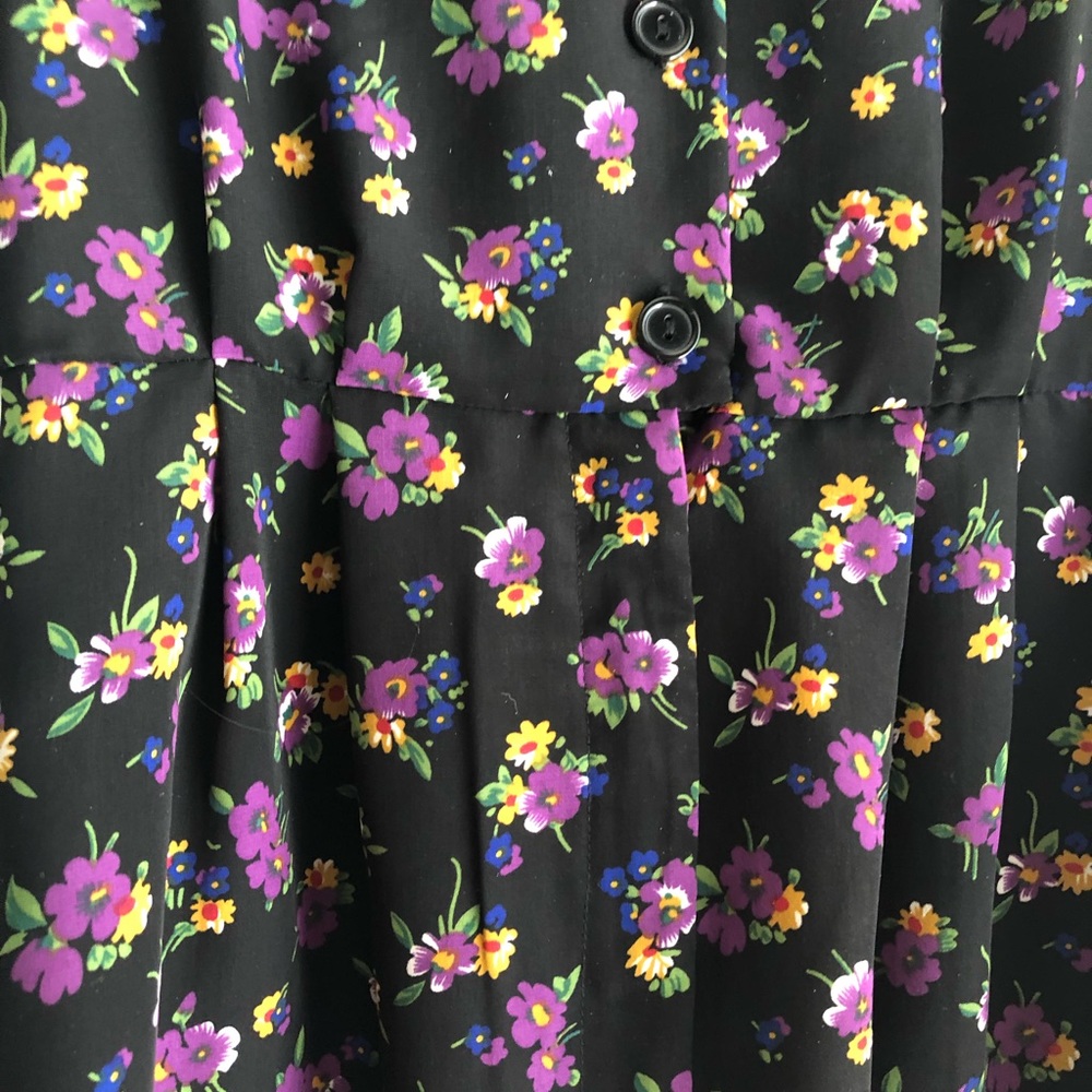 Romper - Picture 3 of 4